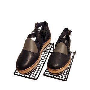 Timberland Women's Emerson closed Toe Platform Wedge size 9 Navy Blue